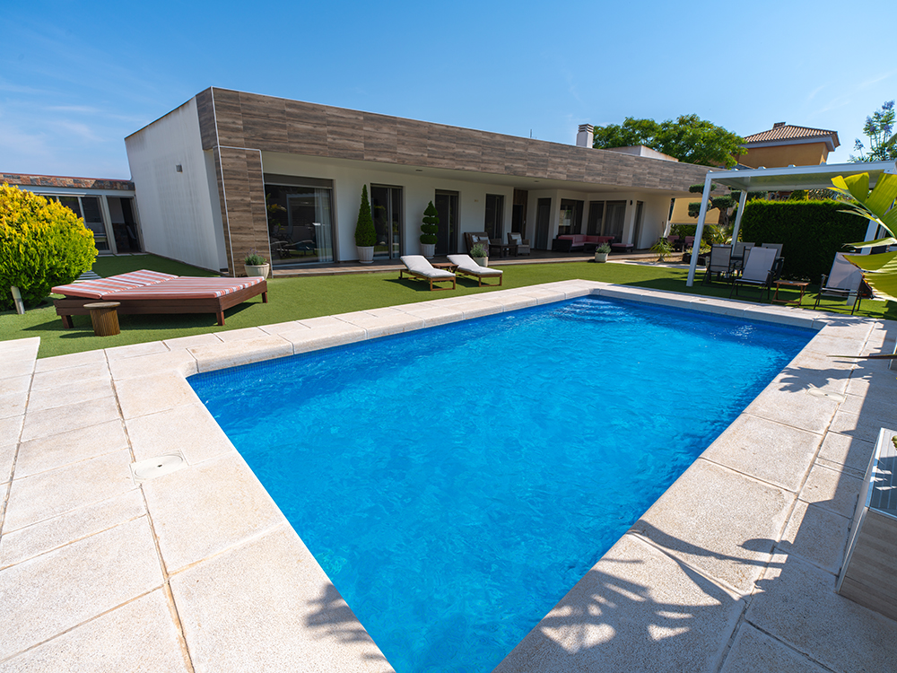 Elegance and Privacy in Santa Pola