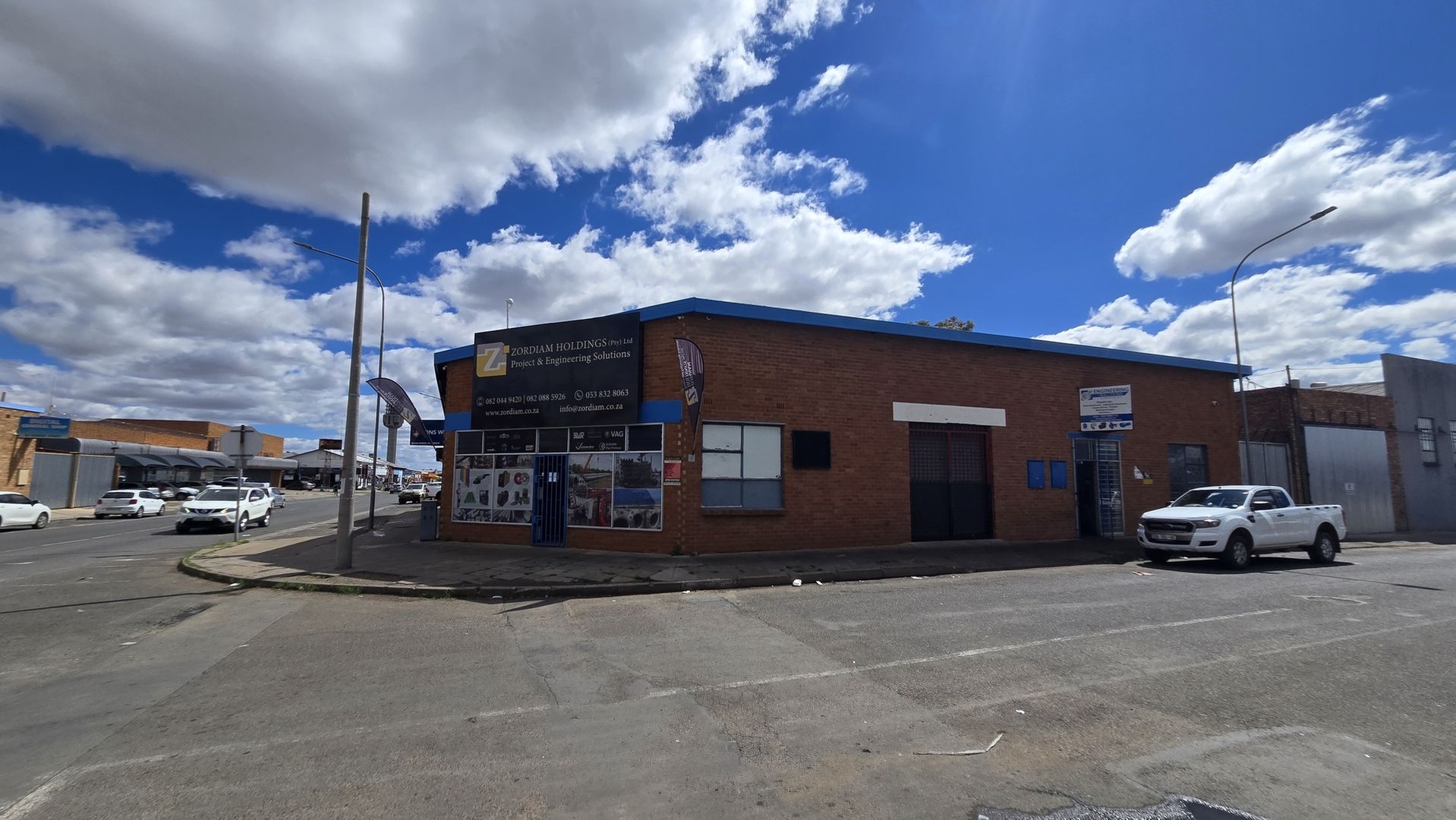 Tenanted Commercial Building with R22 500 p/m