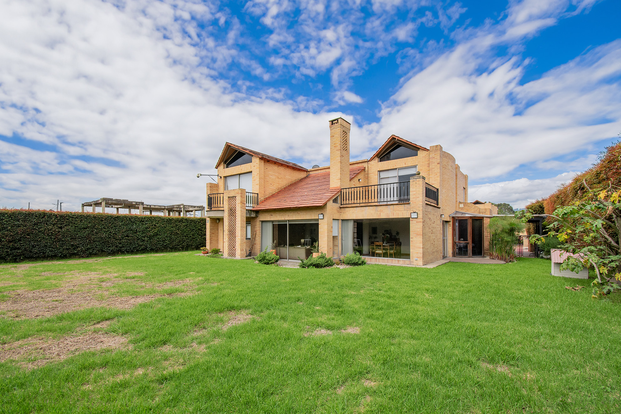 Casa para venta en la "Milla de Oro" en Cajicá