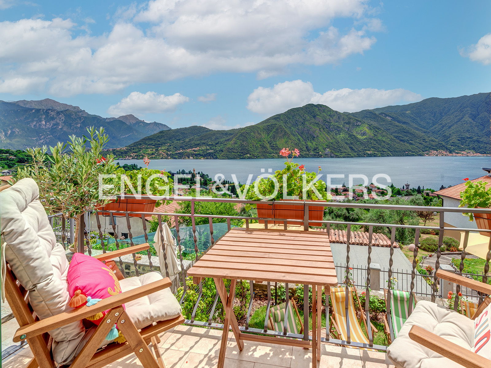 Historic residence in Tremezzina with privileged views over Lake Como