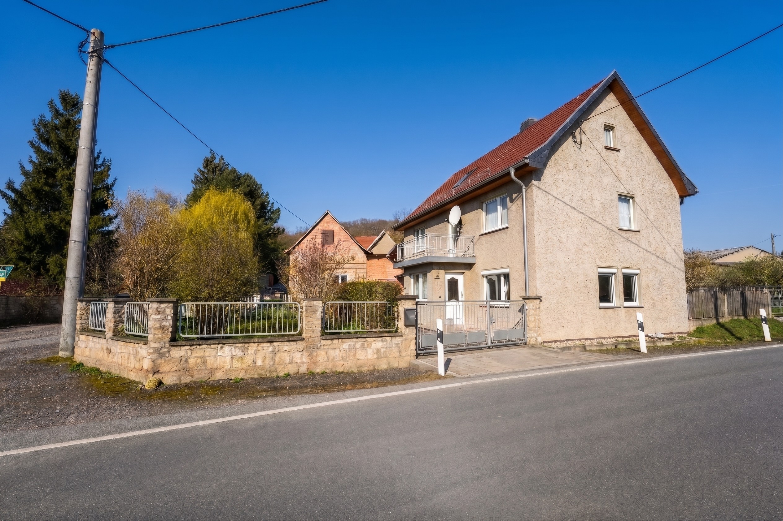 Großzügiges Familienidyll mit Weitblick und vielseitigen Nutzungsoptionen