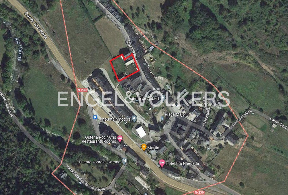 Urban land in Aubèrt's center