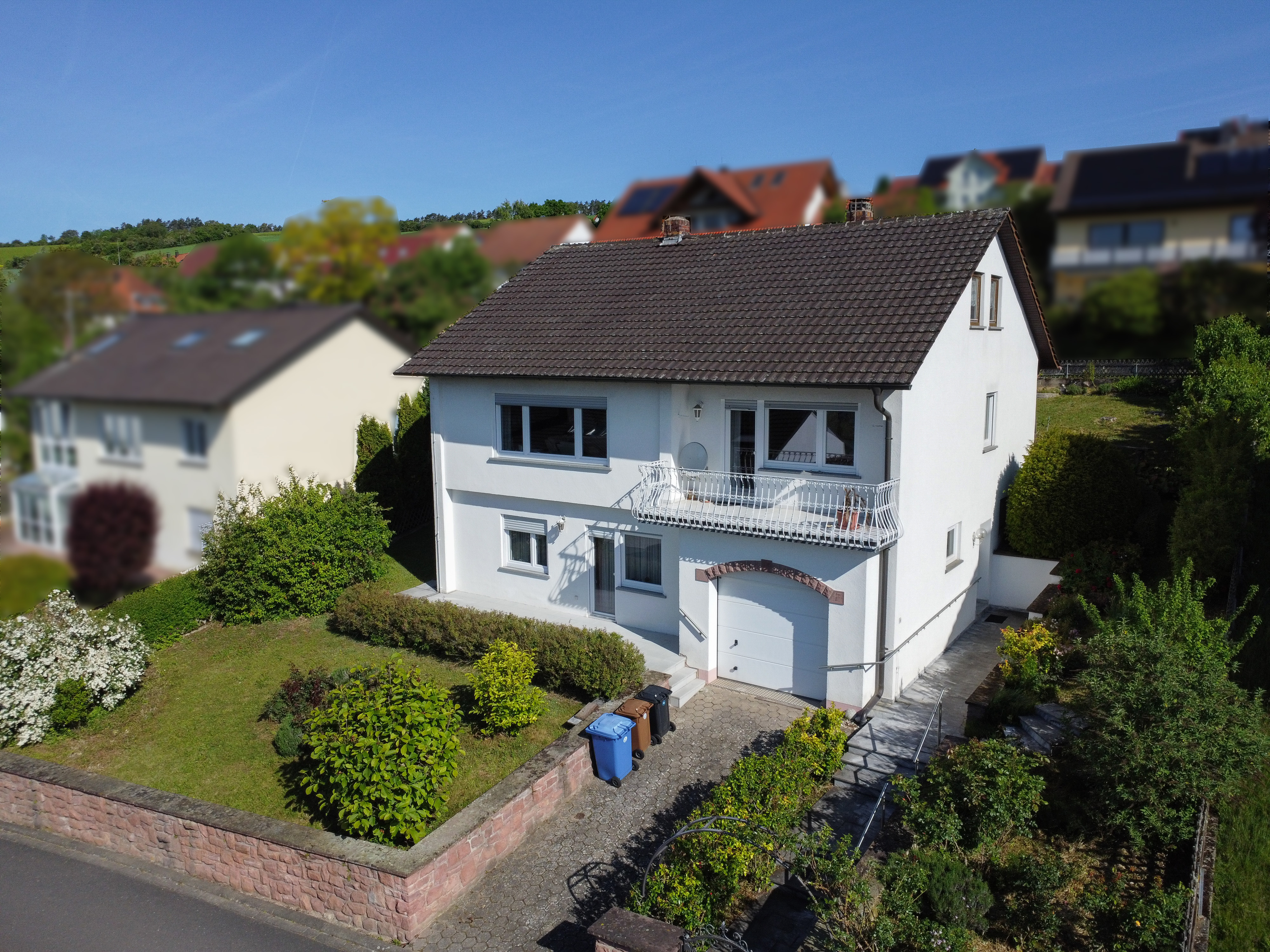 Ihr Familienglück in Arnstein: Gepflegtes EFH in ruhiger Wohnlage