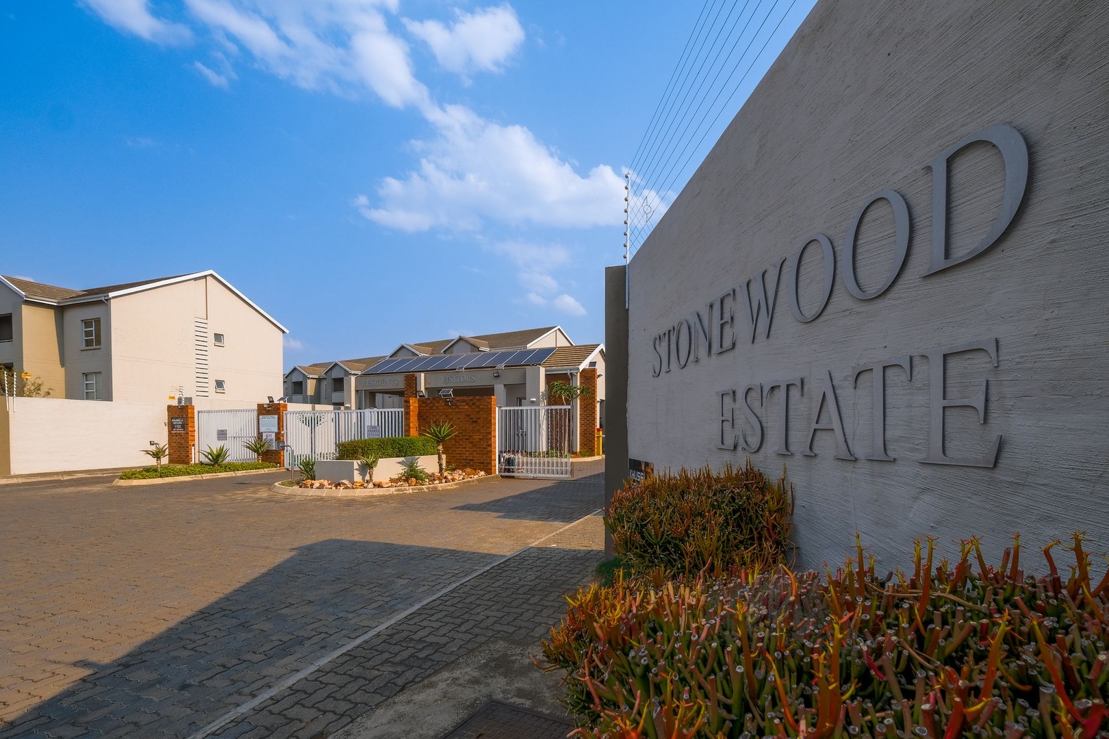 Stonewood Estate, Bluehills 2 Bedroom, 2 Bathroom Apartment