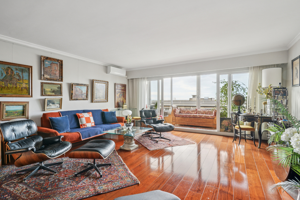 Paris 20th - Charming 4-room apartment with views over Paris - Saint-Fargeau/Telegraphe