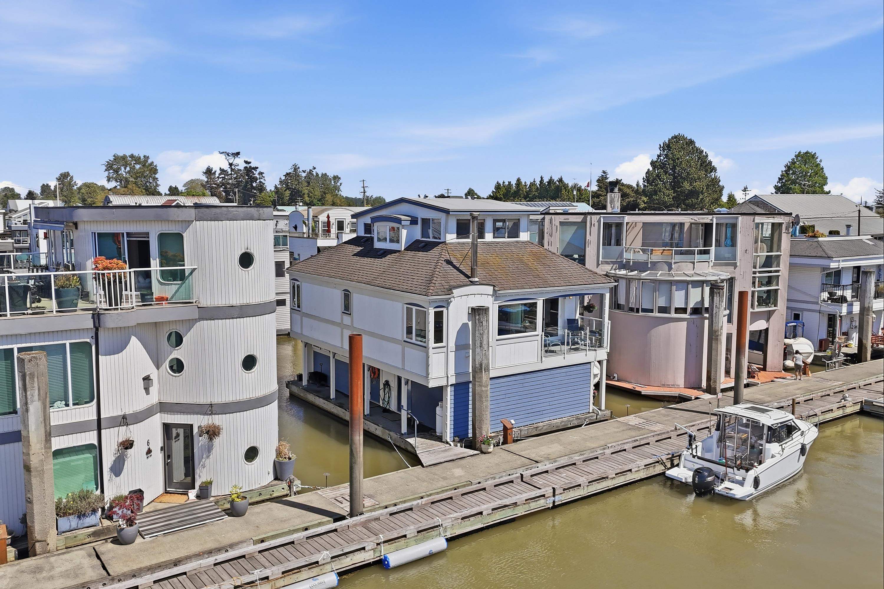 Discover Your Private Waterfront Sanctuary at Canoe Pass