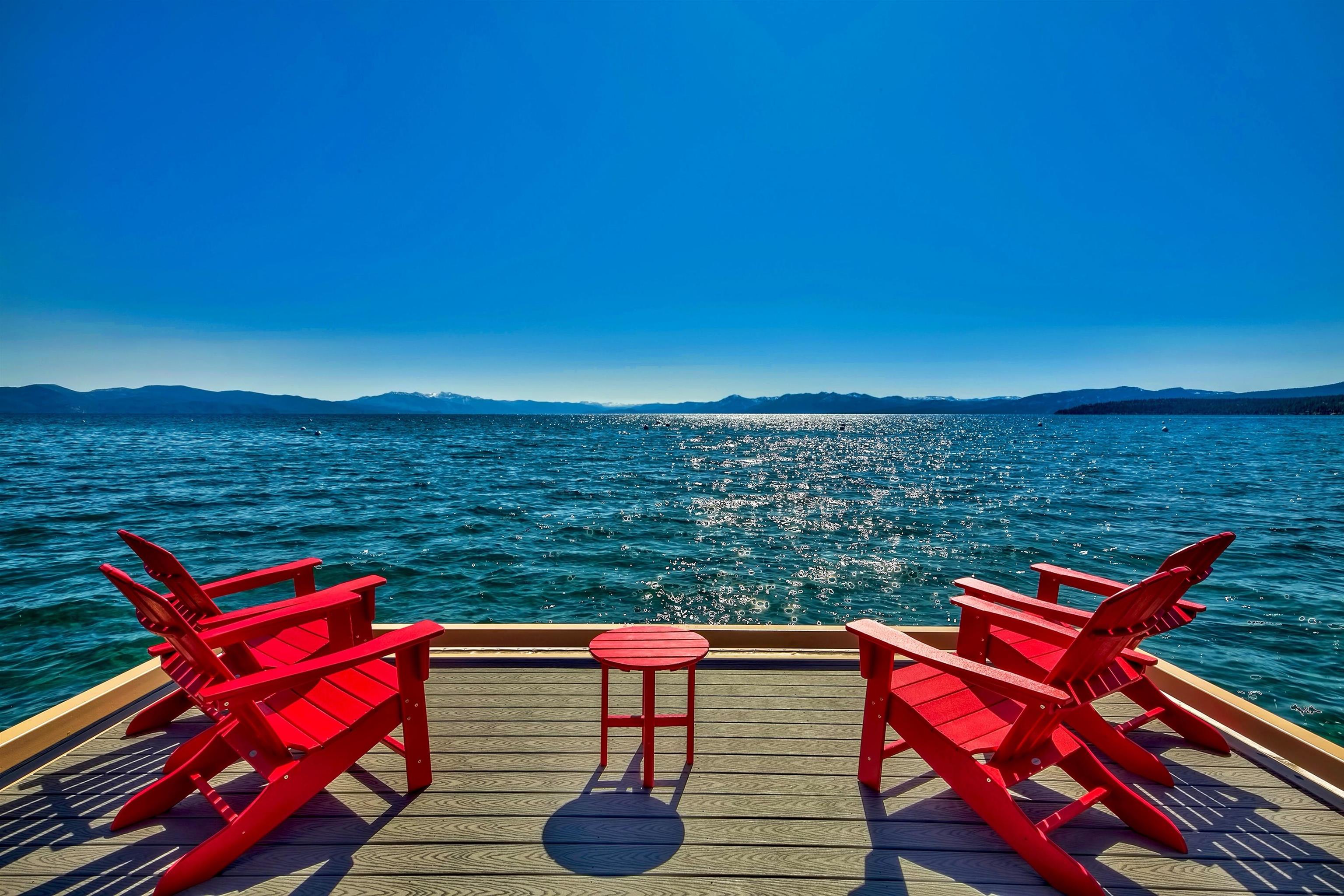 Floor to Ceiling Windows and Stunning Views.
