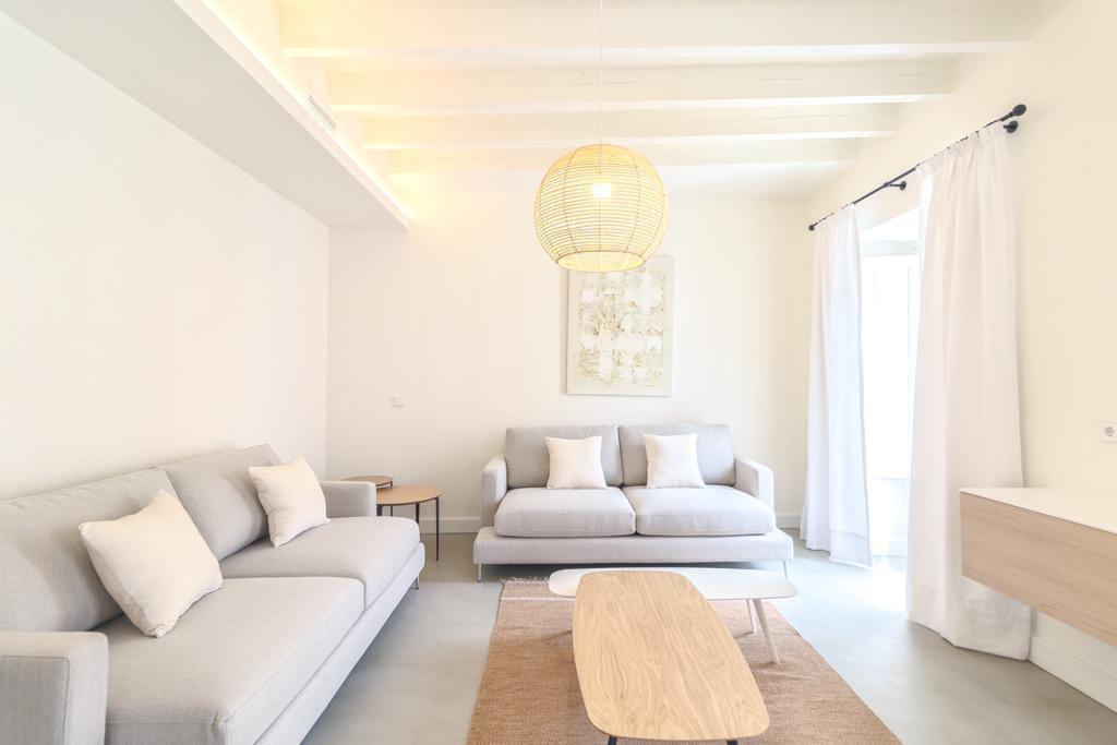 Stylish modernly renovated apartment in the center of Inca