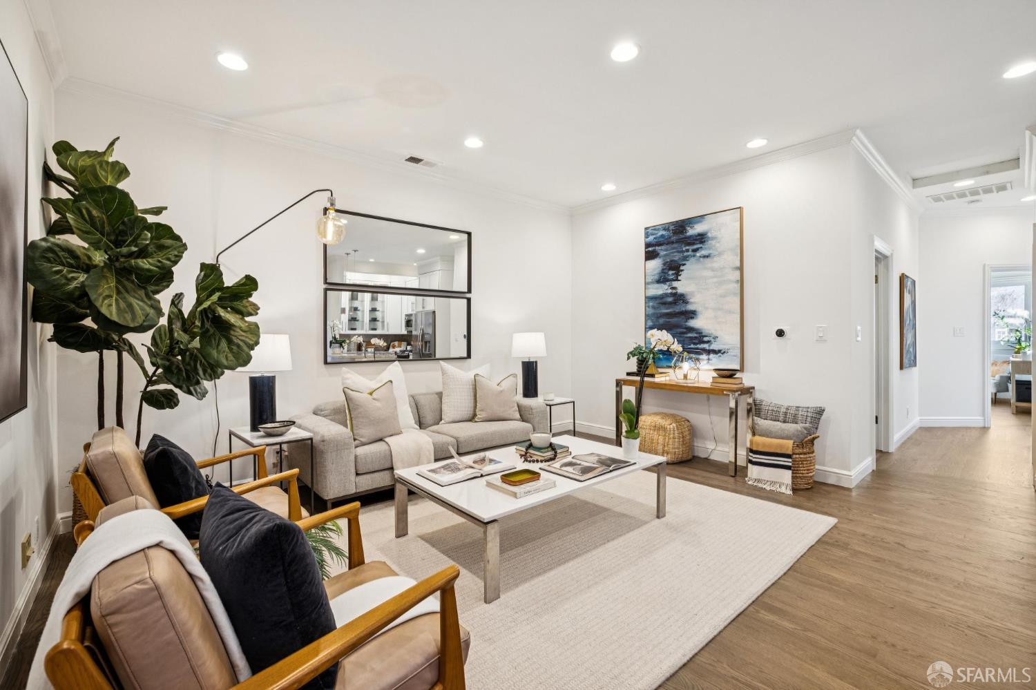 Contemporary Sophistication in San Francisco's Most Desirable Neighborhood