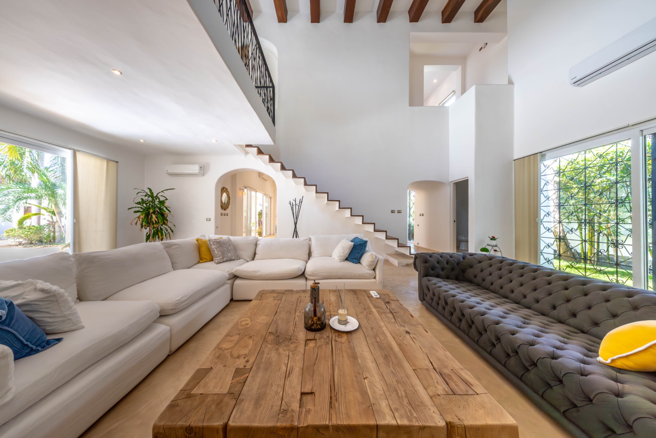 Elegant Beachside Villa with Guesthouse, Pool & Solar Panels