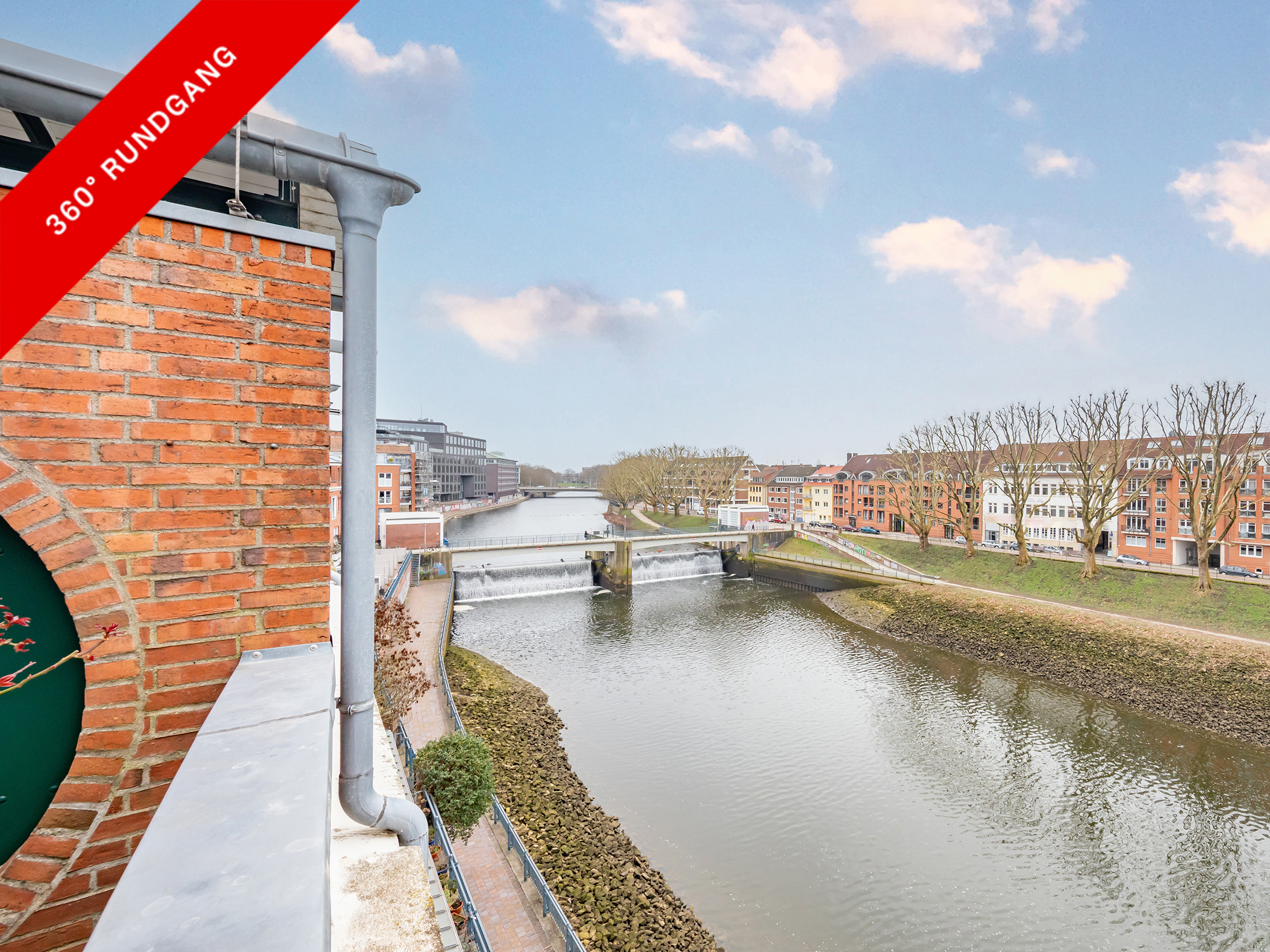 Wohnen am Teerhof: Maisonette mit Dachterrasse, Blick auf die Kleine Weser & 2 Tiefgaragenstellplätze!