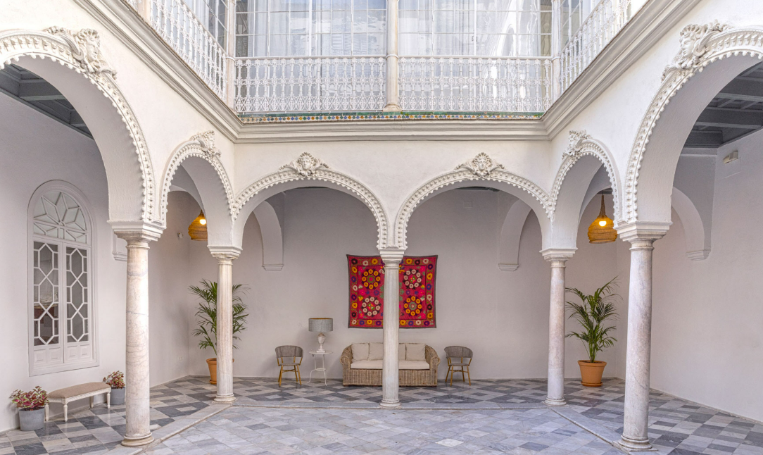 Exclusive Historic Palace House in Seville’s Old Town with views of La Giralda