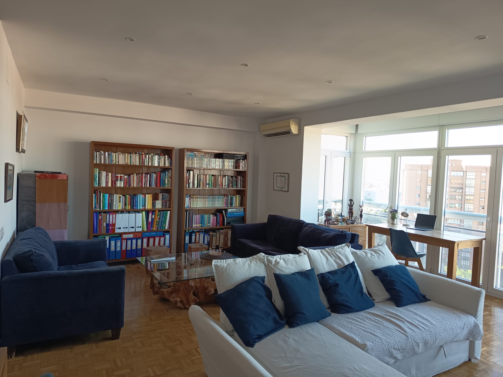 Exclusive renovated home in Arturo Soria with terrace, garage and storage room