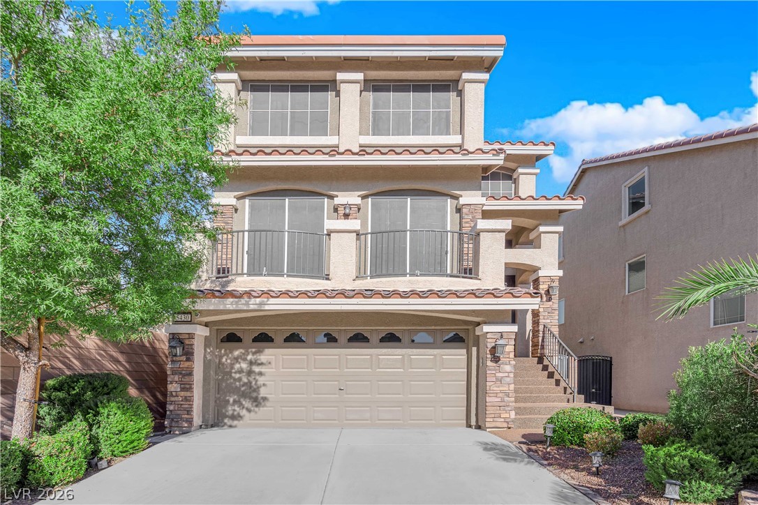 Smart Living in the Heart of  Las Vegas