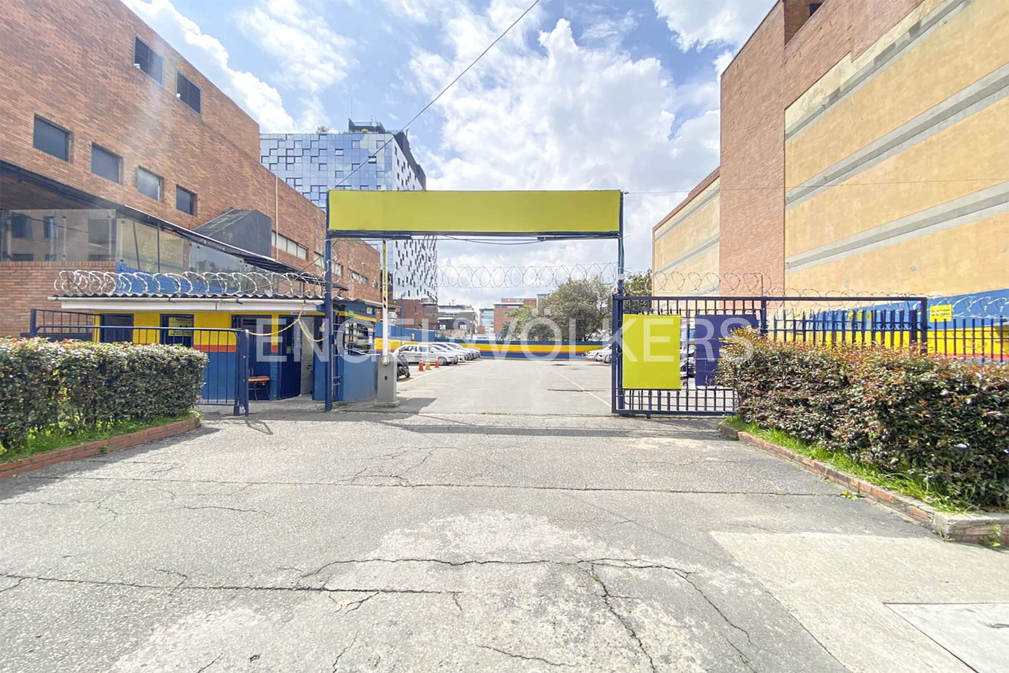 Venta de Lote Premium en Parque de la 93 – Alto Potencial de Desarrollo