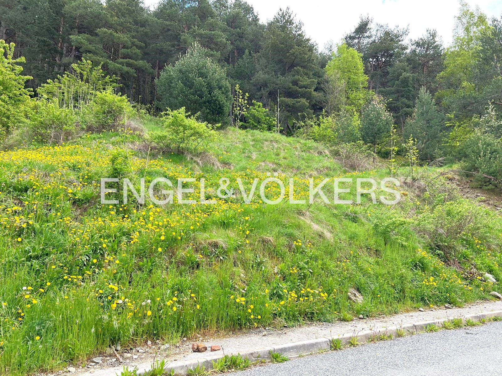 A rare opportunity in the heart of Aixirivall heights – An exceptional plot for your future residence