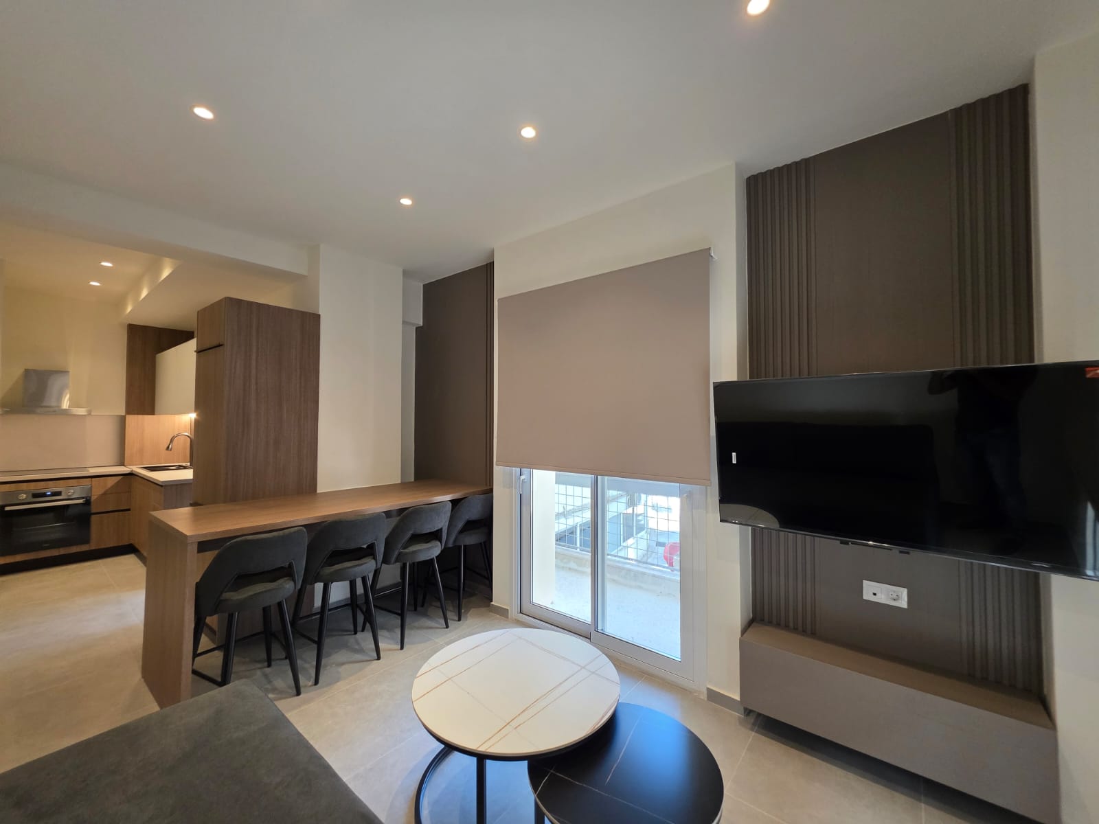 Brand new and fully furnished 1 bedroom apartment