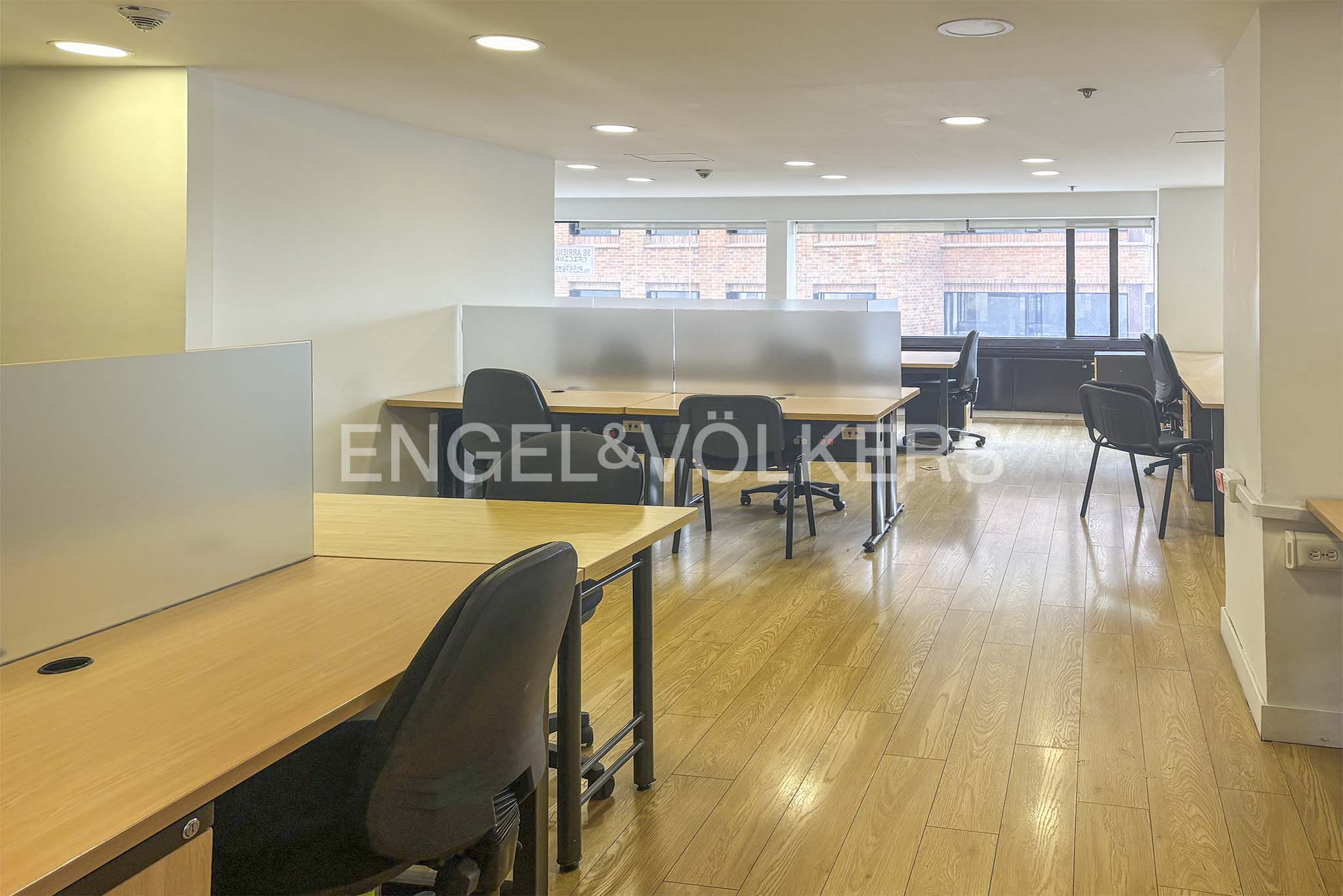 Excelentes oficinas amobladas para arriendo en el World trade Center