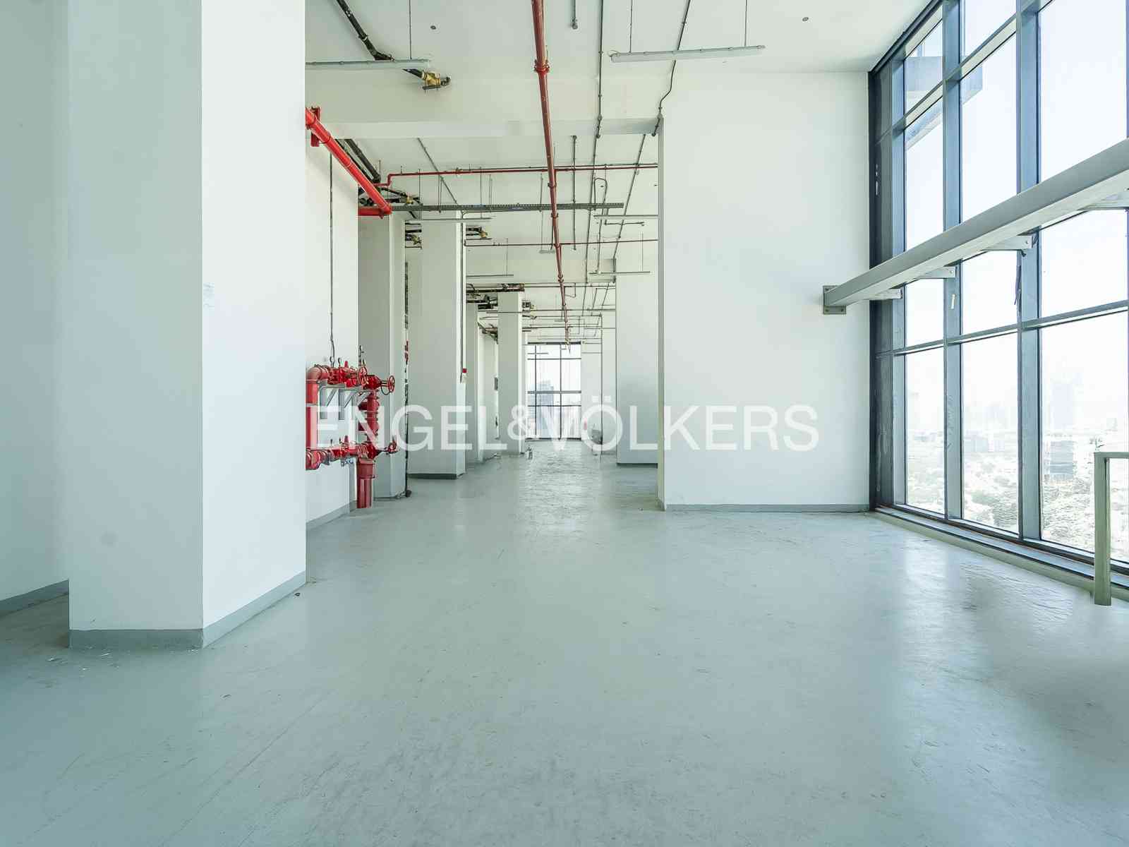Spacious | Semi-Fitted | Prime Location