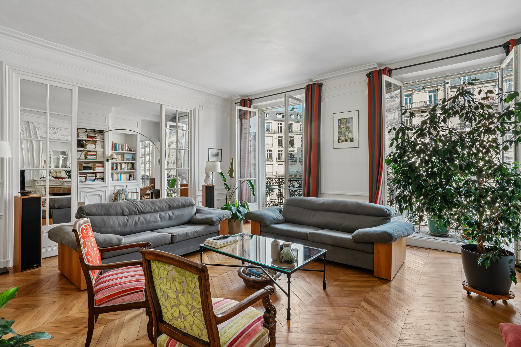 La Muette apartment / OECD, Paris 16th arrondissement