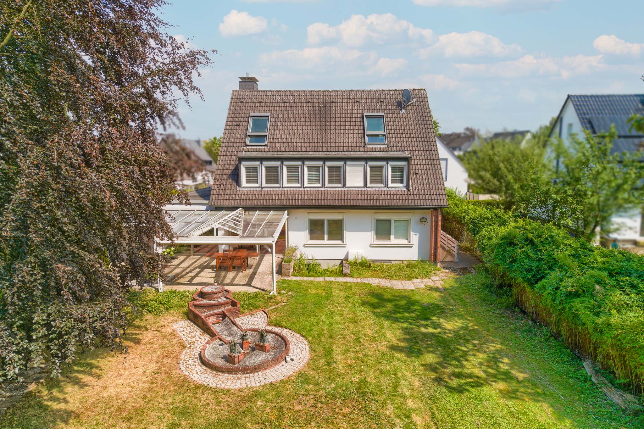 Familiendomizil auf über 400 m² Gesamtfläche!