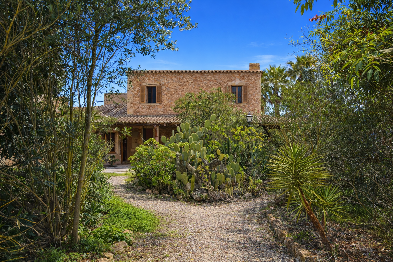 Private Paradise: Beautiful Finca with Tramuntana Views