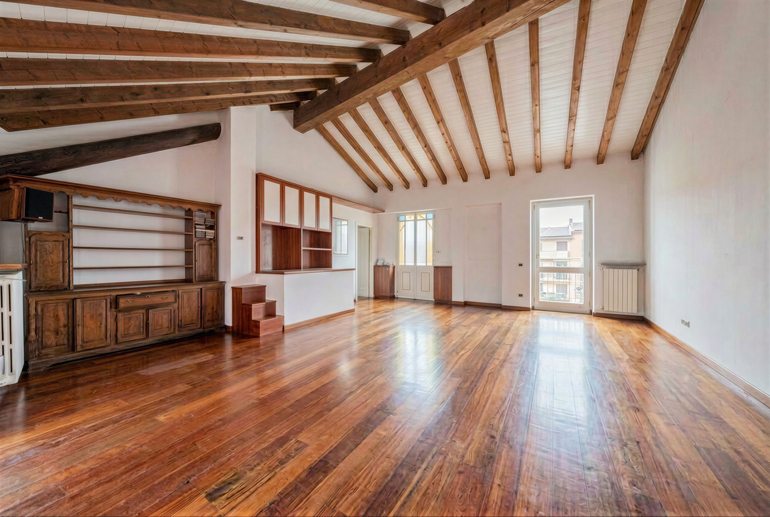 Charming duplex with terrace near Bocconi