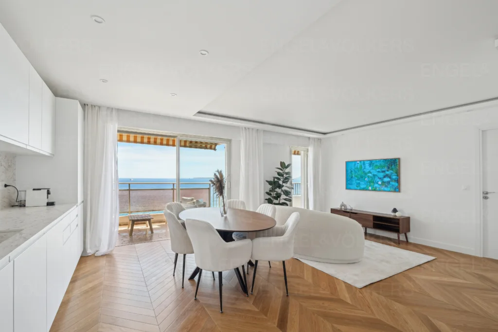 3-room apartment with sea views