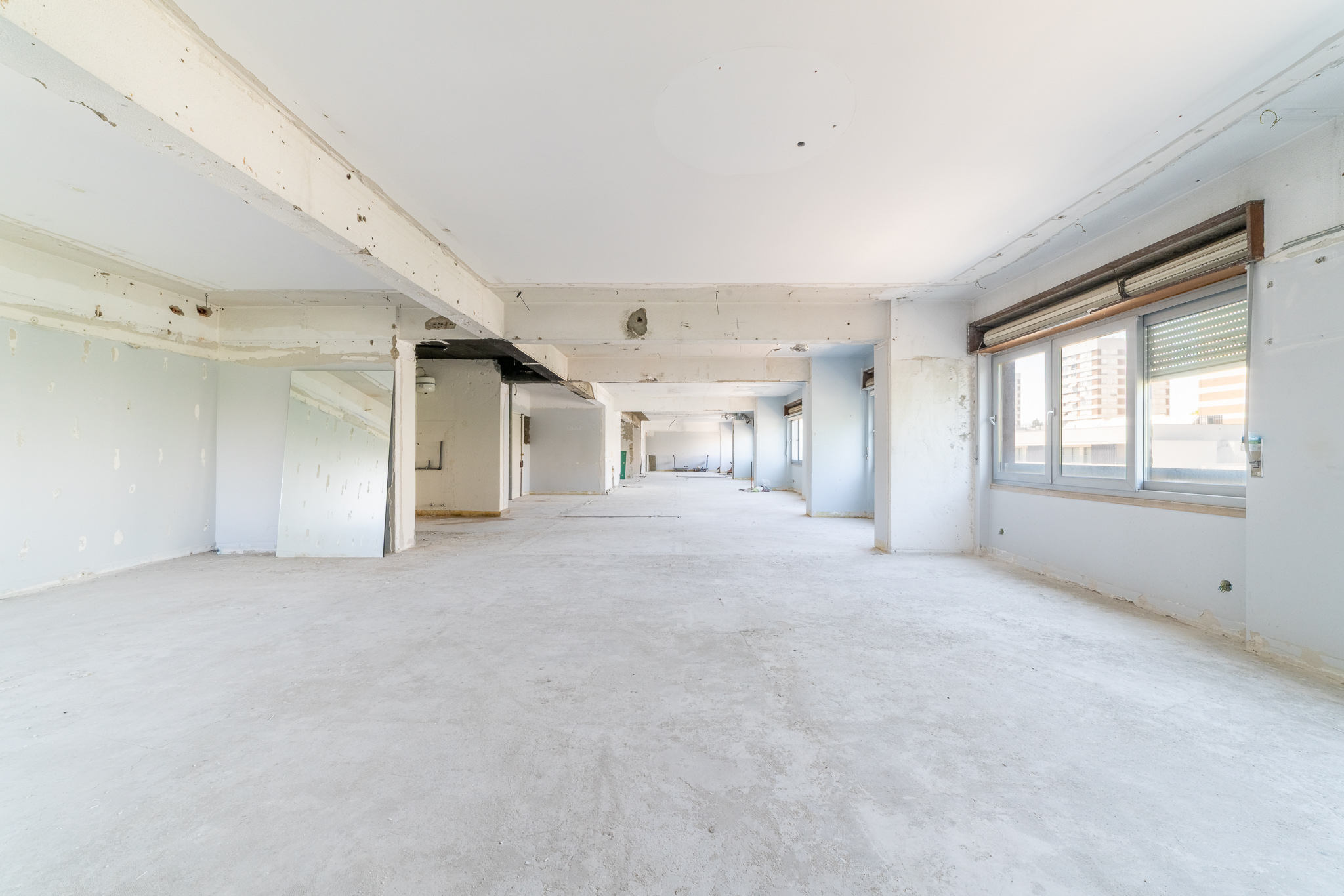 Premium investment in Portela - project for 3 two-bedroom apartments