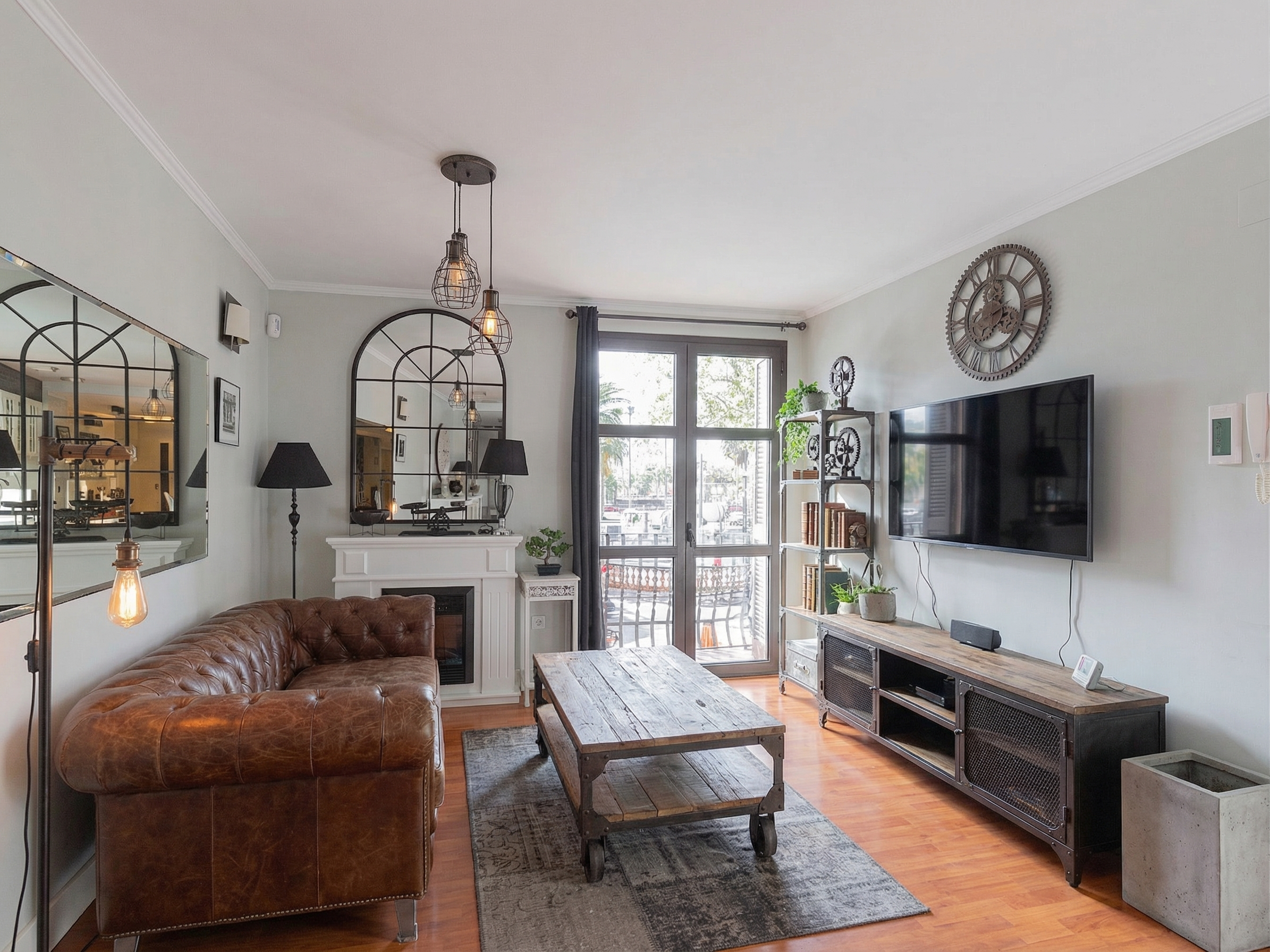 Excellent flat in Paseo Colom