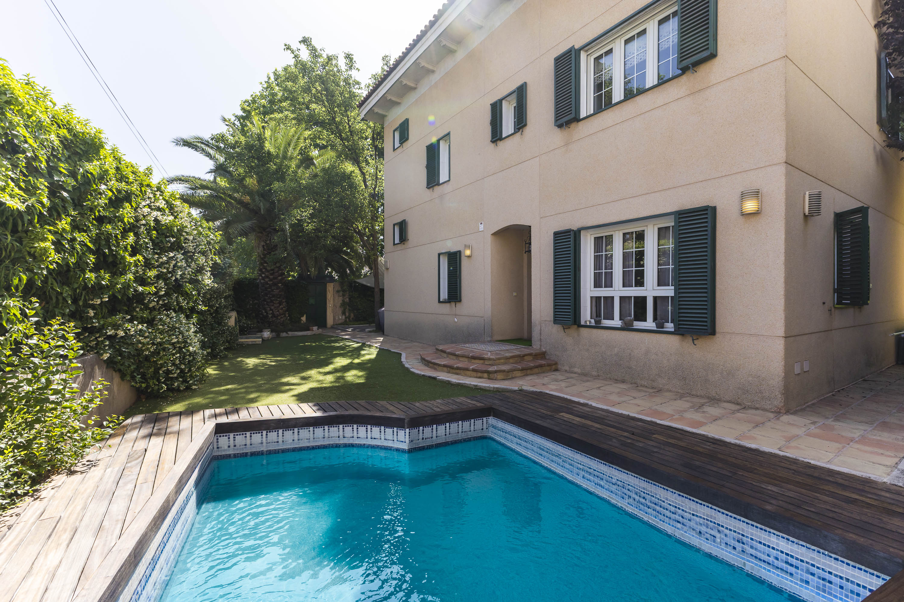 Elegant single-family home in Ciudad Jardín