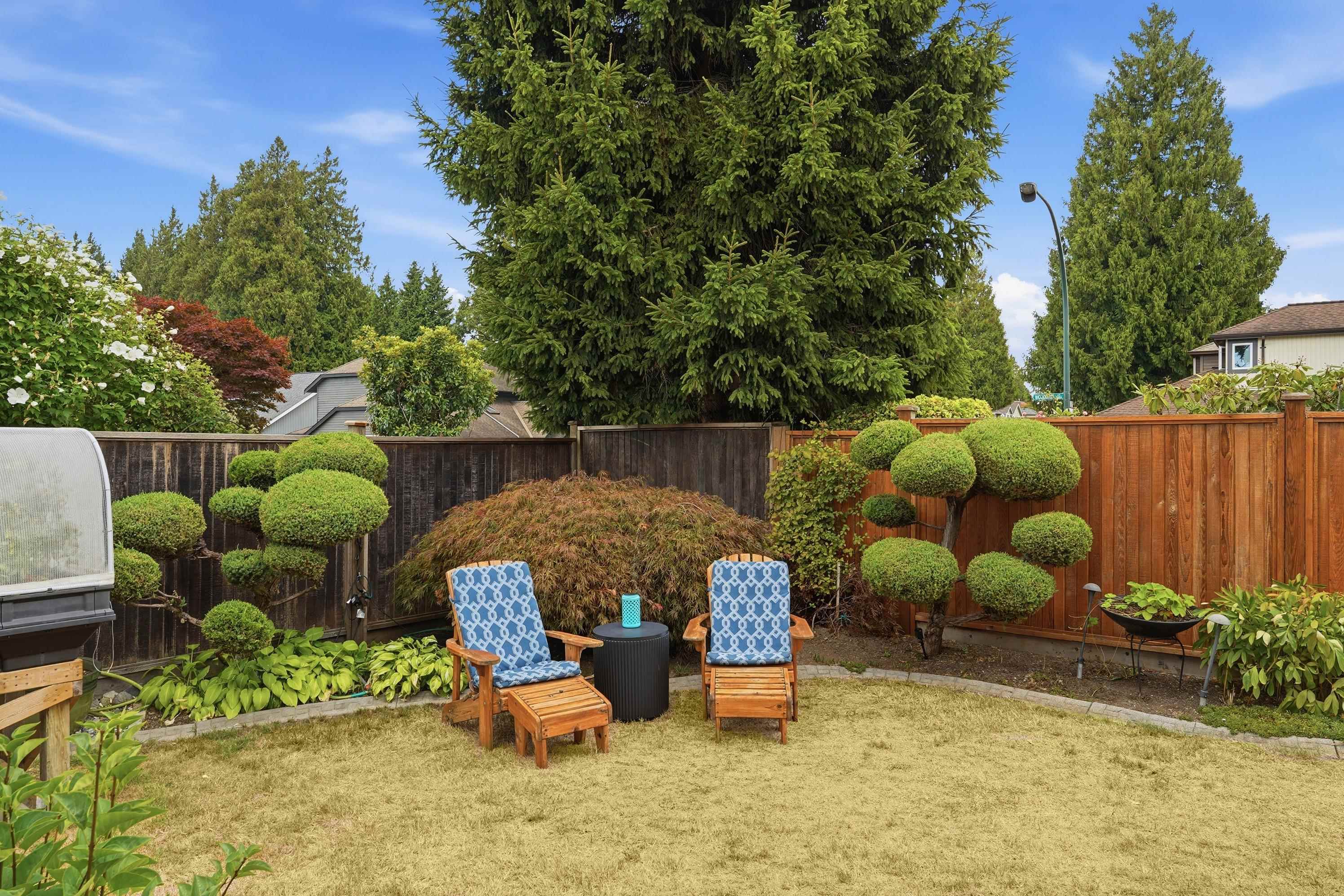 Discover Your Ideal Home in Sought-After Sunshine Hills