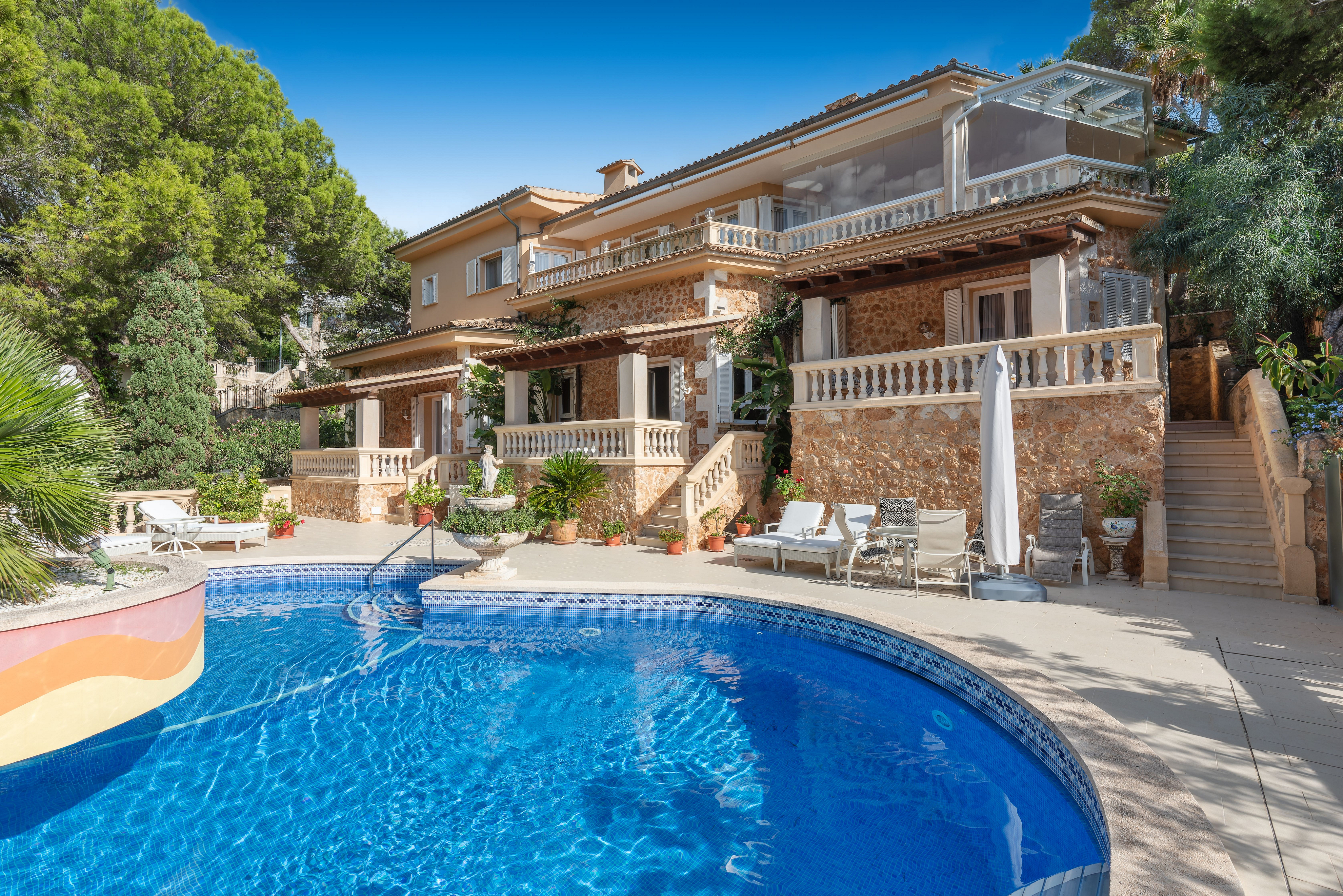 Mediterranean villa with spacious gardens and sea views in Costa de la Calma