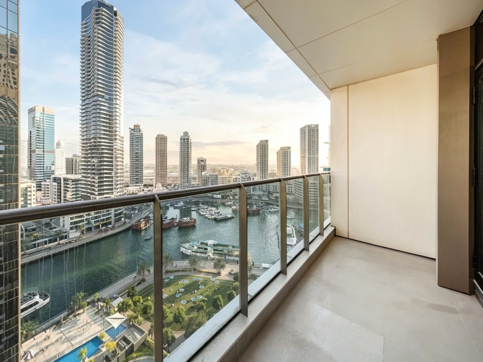 Fully Upgraded | Vacant | Full Marina View
