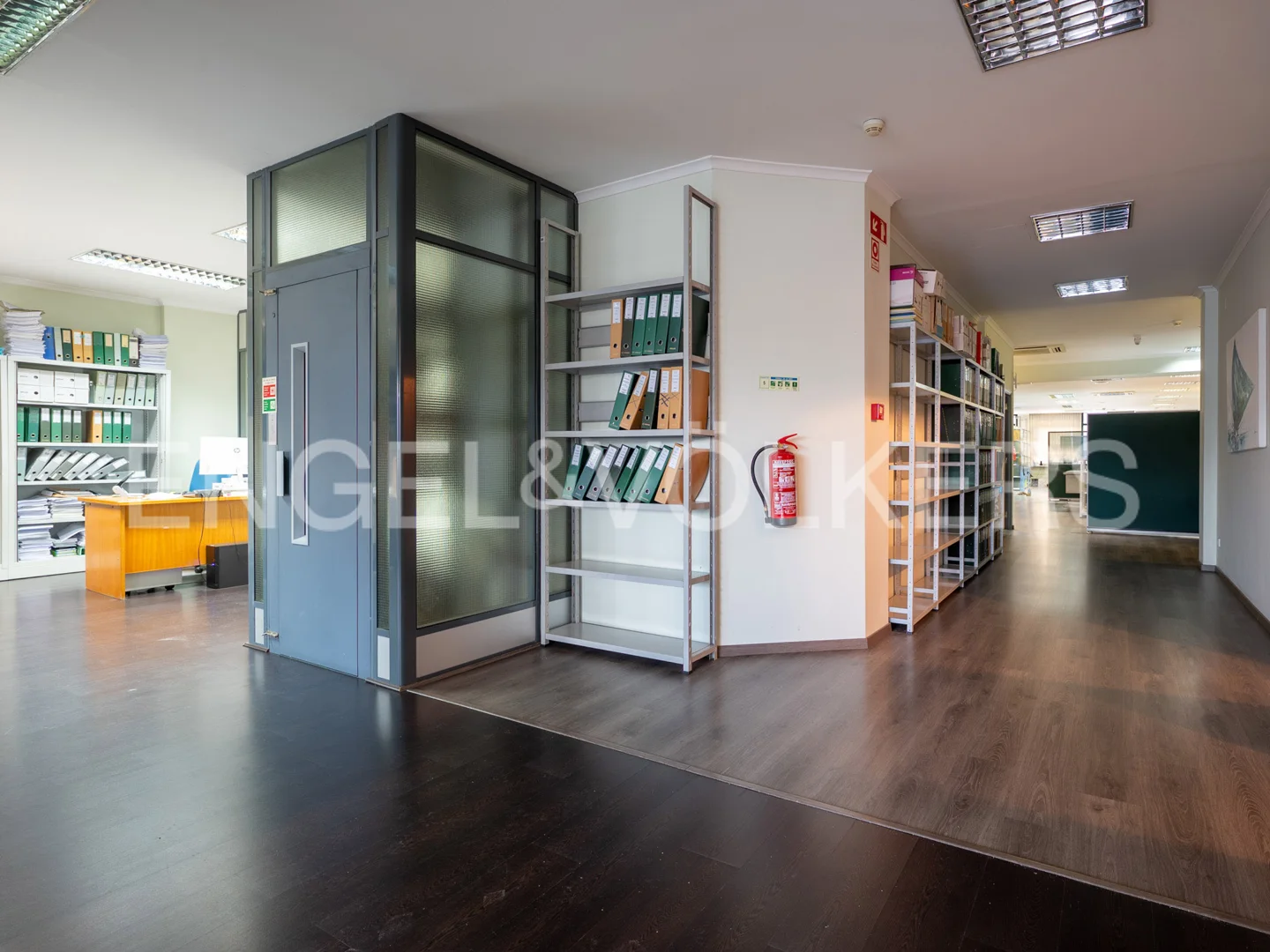 Large Commercial Space in Alvalade