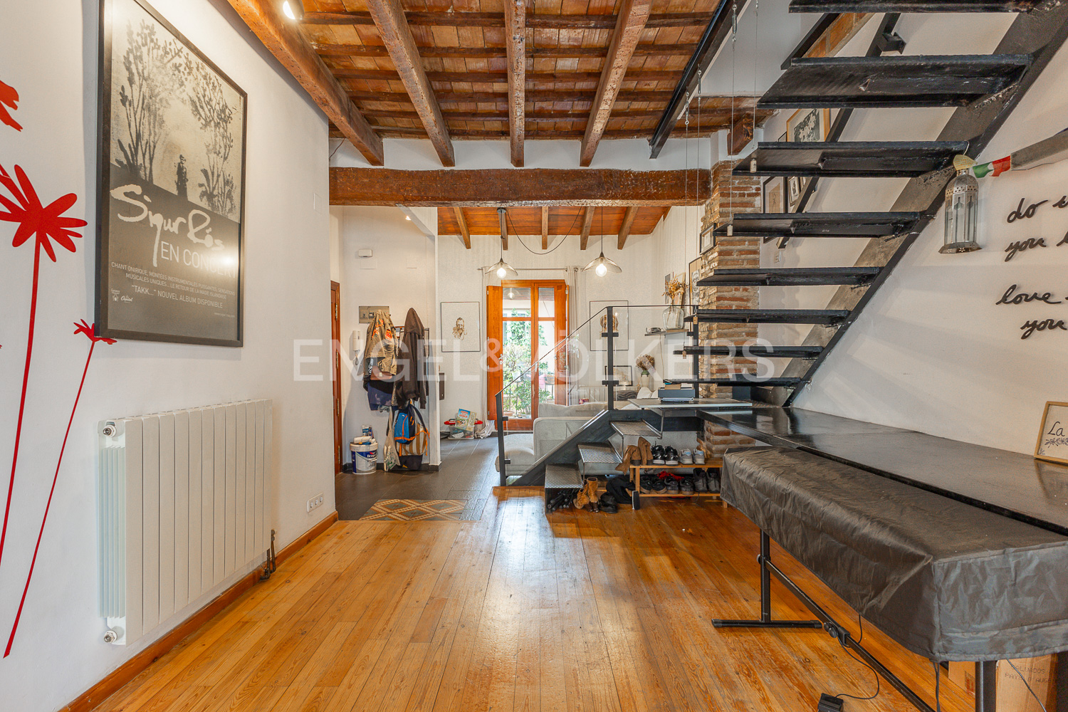 Charming duplex in El Carmen for a long stay.