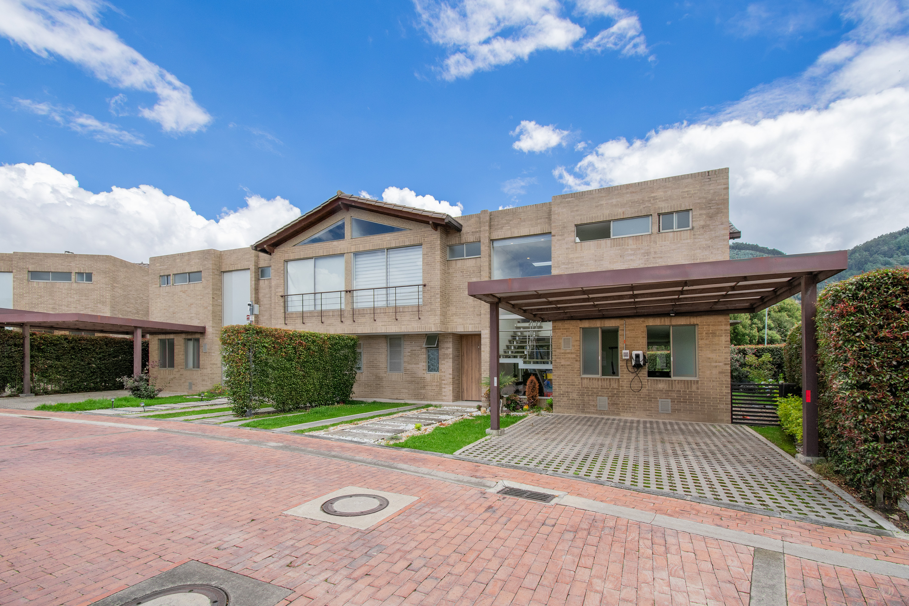 Casa en conjunto cerrado para venta en Cajicá