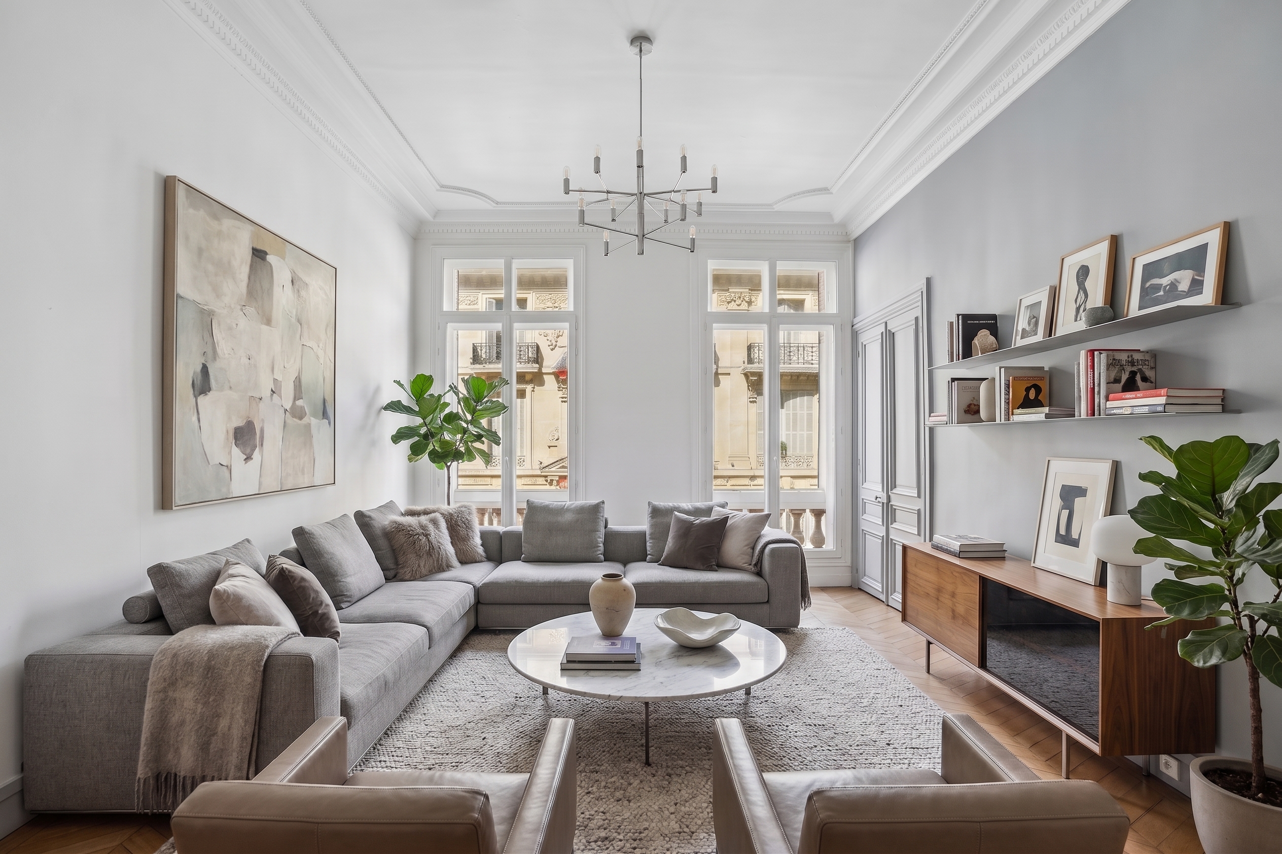 Steps from Parc Monceau – Elegant, prestigious offices convertible into a family residence [AI-modified]