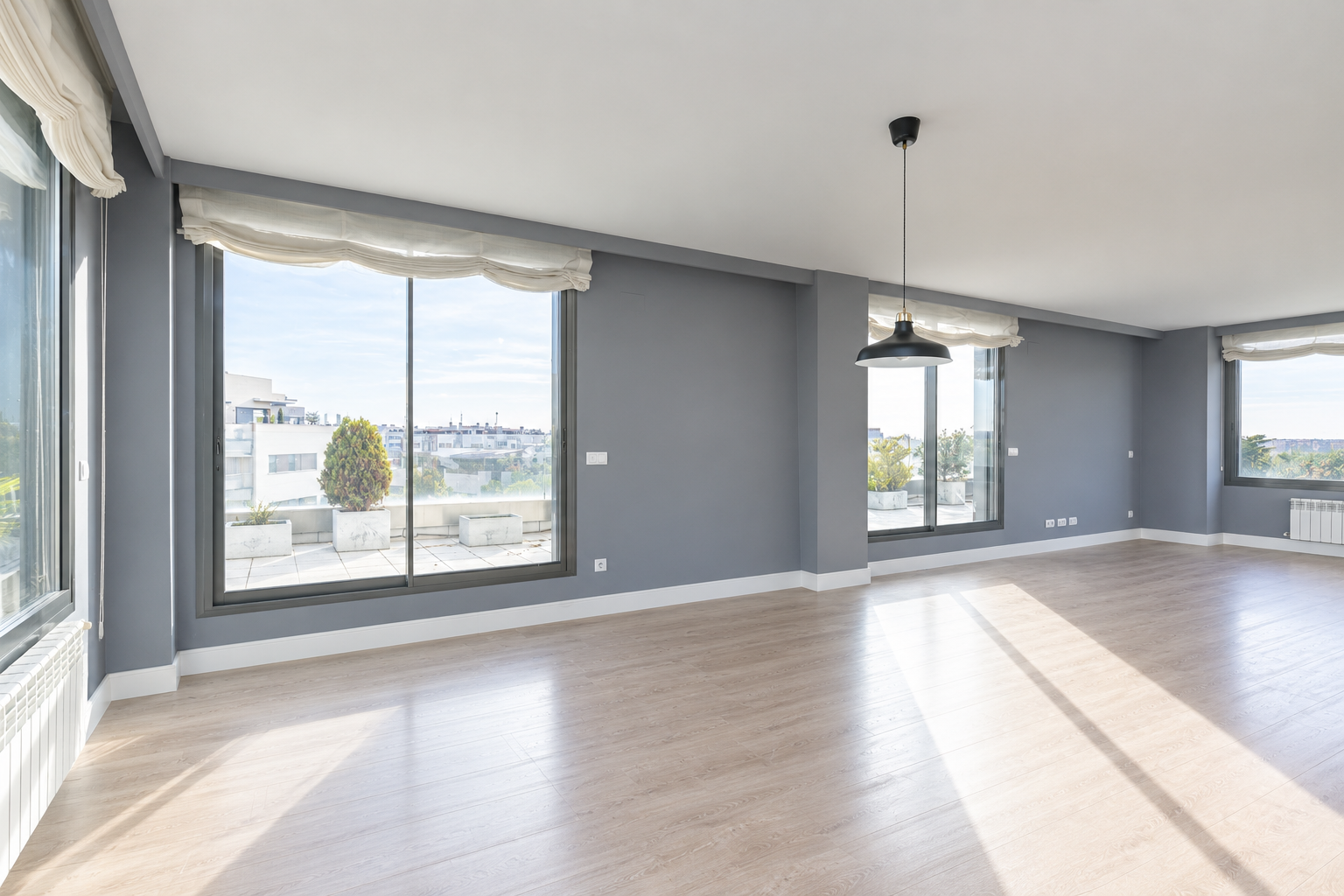 Spectacular duplex penthouse with wraparound terrace and panoramic views with 5 bedrooms in Aravaca for rent