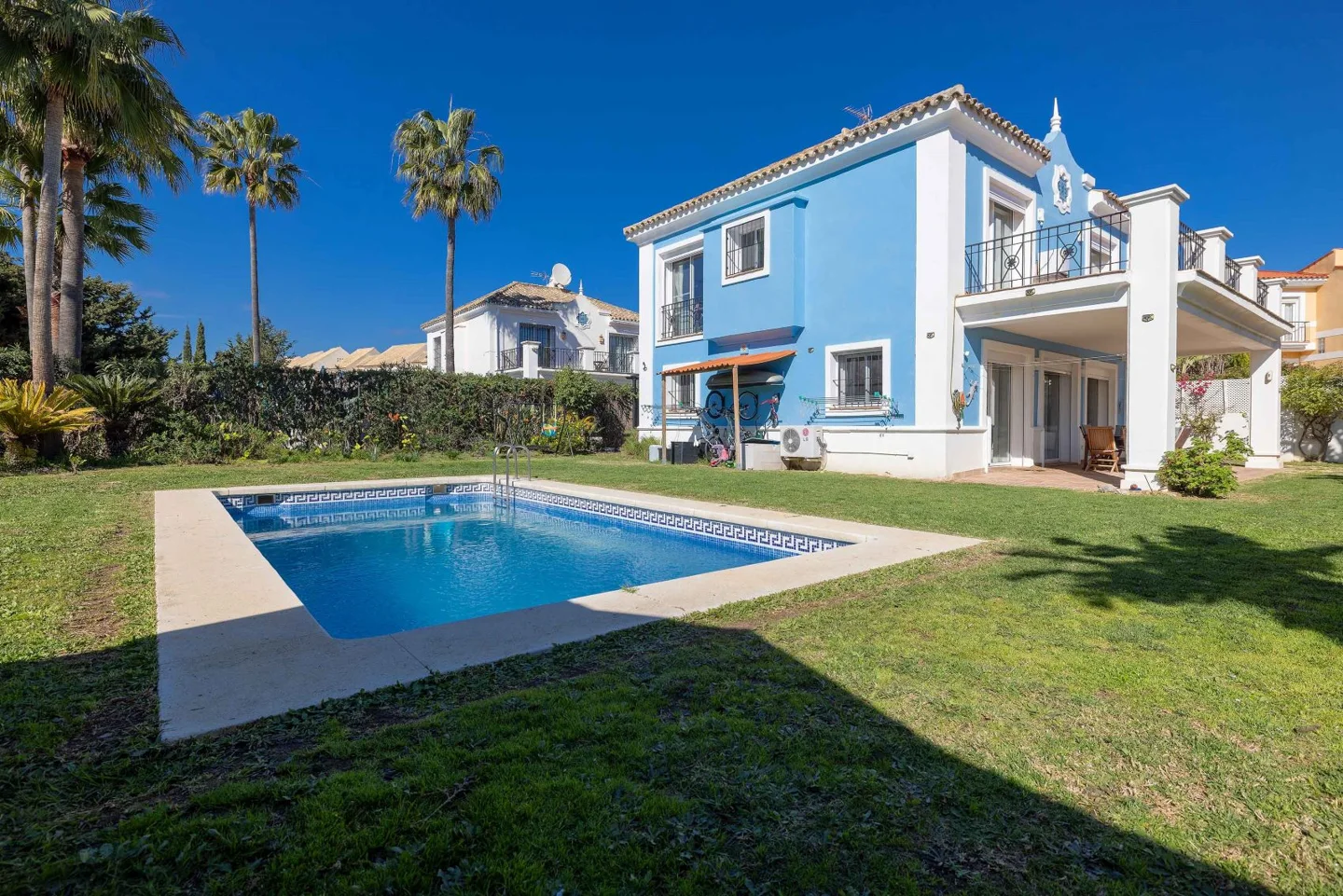 Detached villa: Your new home, a family paradise