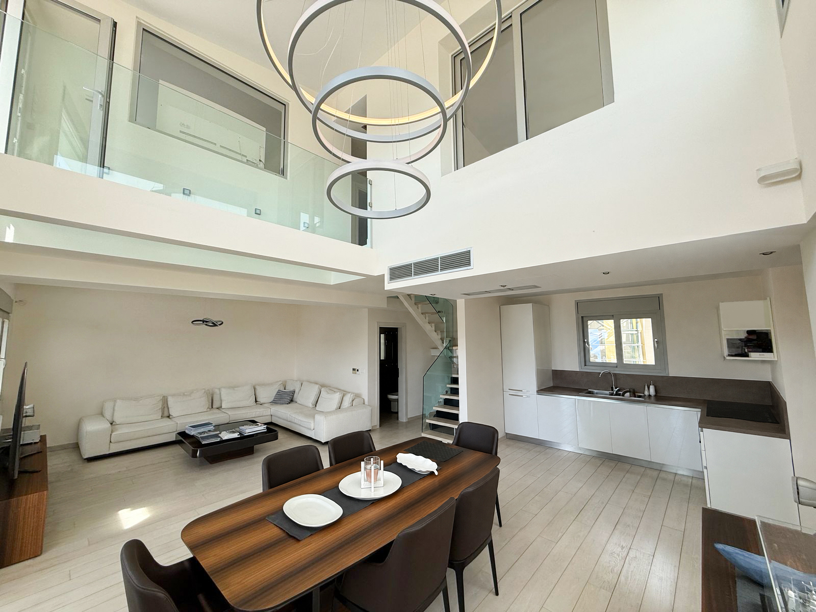 Luxury 120 sq.m. duplex penthouse with sea views & private 80 sq.m. roof terrace