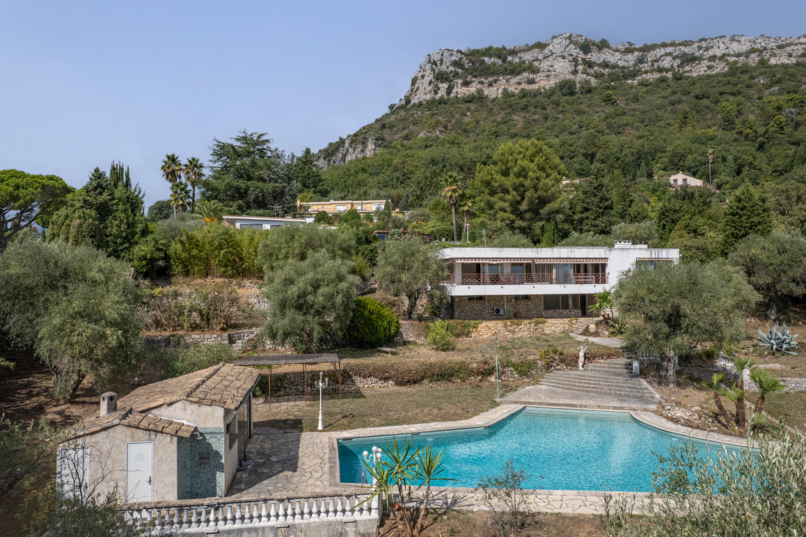Californian villa with spectacular panoramic sea views