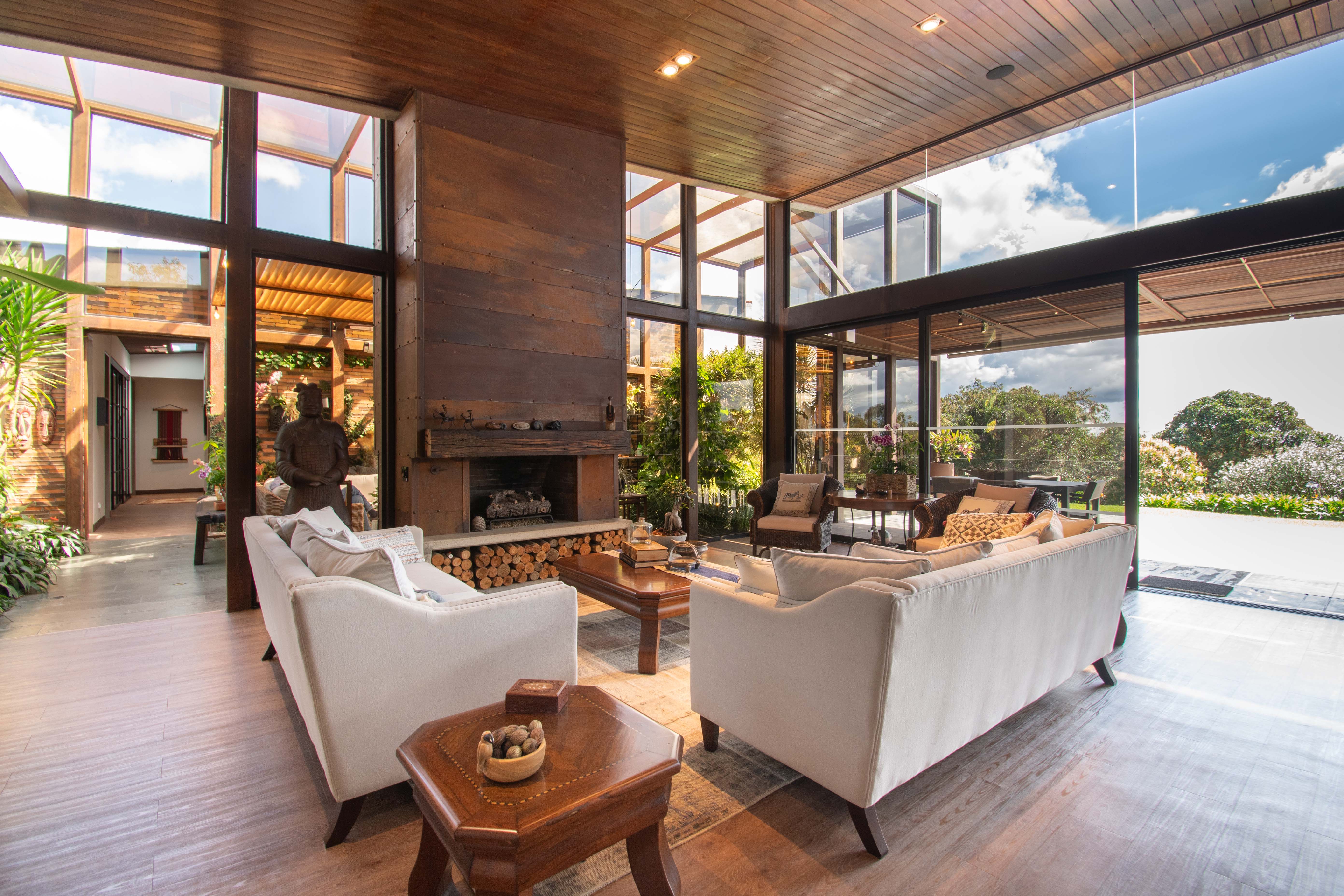 Casa de diseño en parcelación para venta en El Alto de Las Palmas