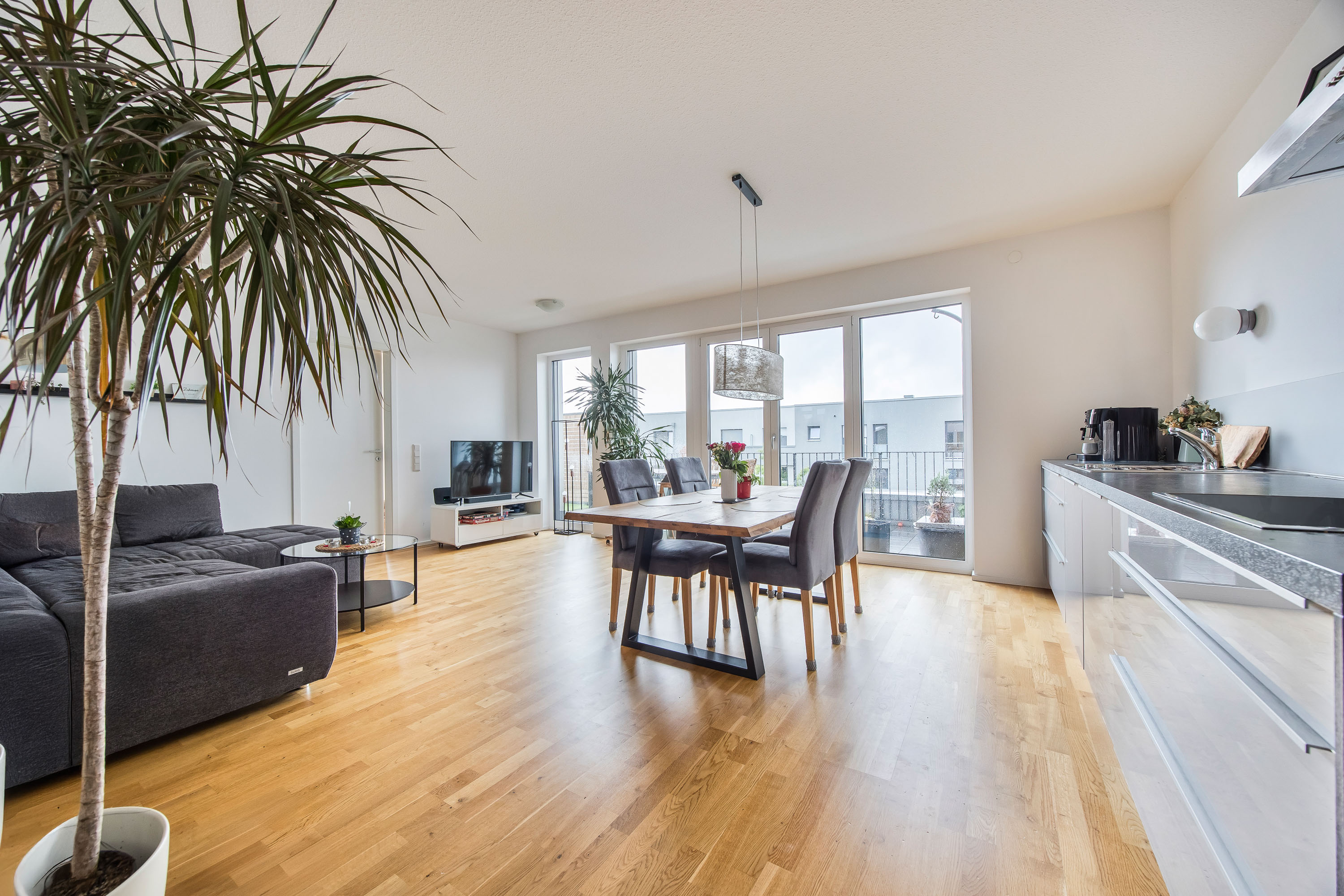 Ihr neues Zuhause wartet: 
Traum-Penthouse – sofort bezugsbereit