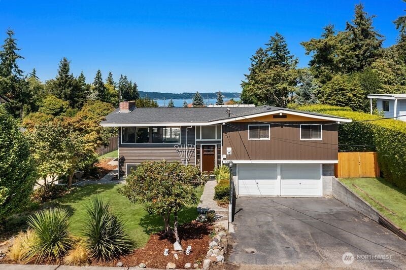 Browns Point Living, Thoughtfully Elevated