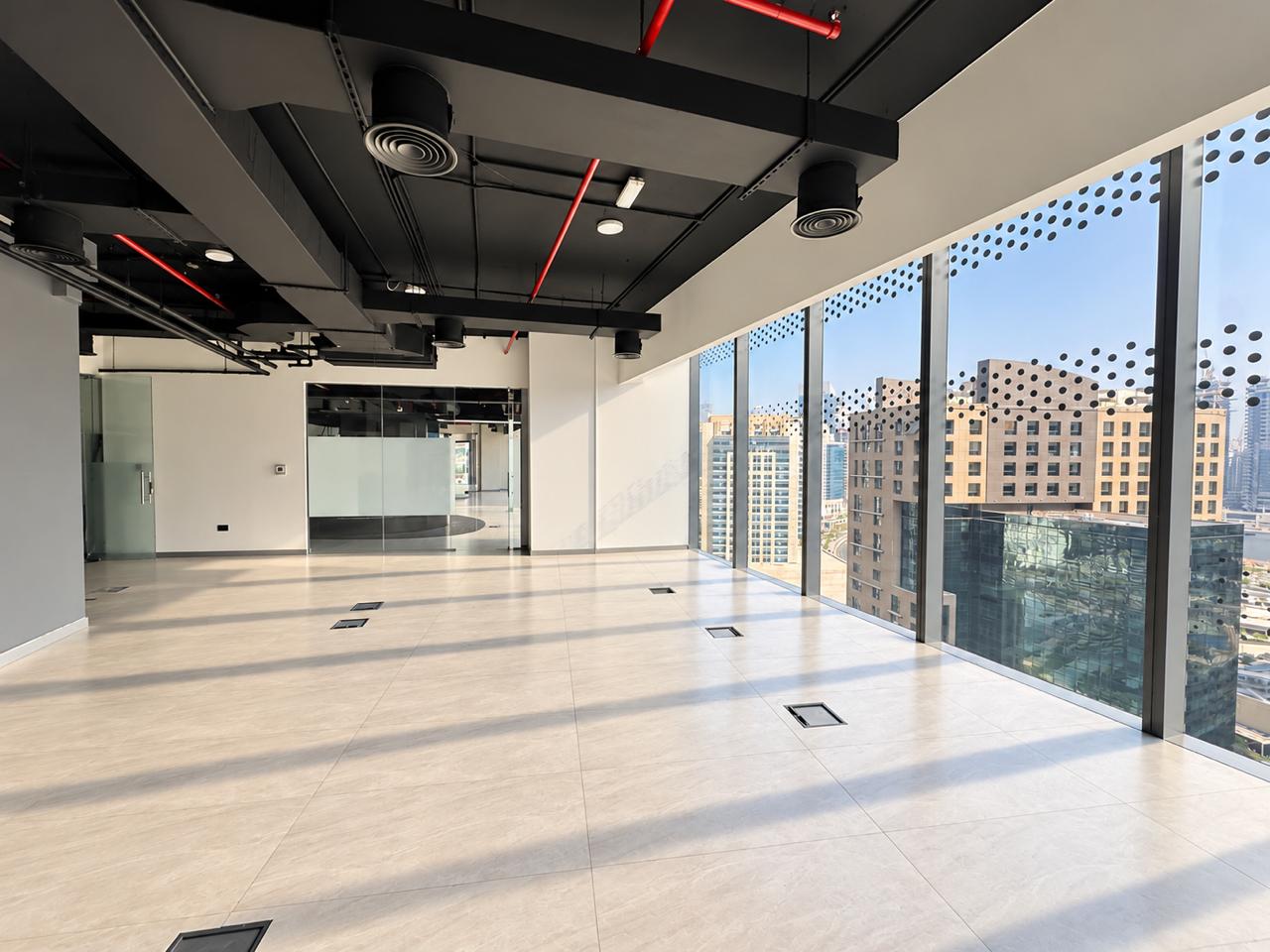 Best Priced | Large Layout | Corner Unfurnished Office