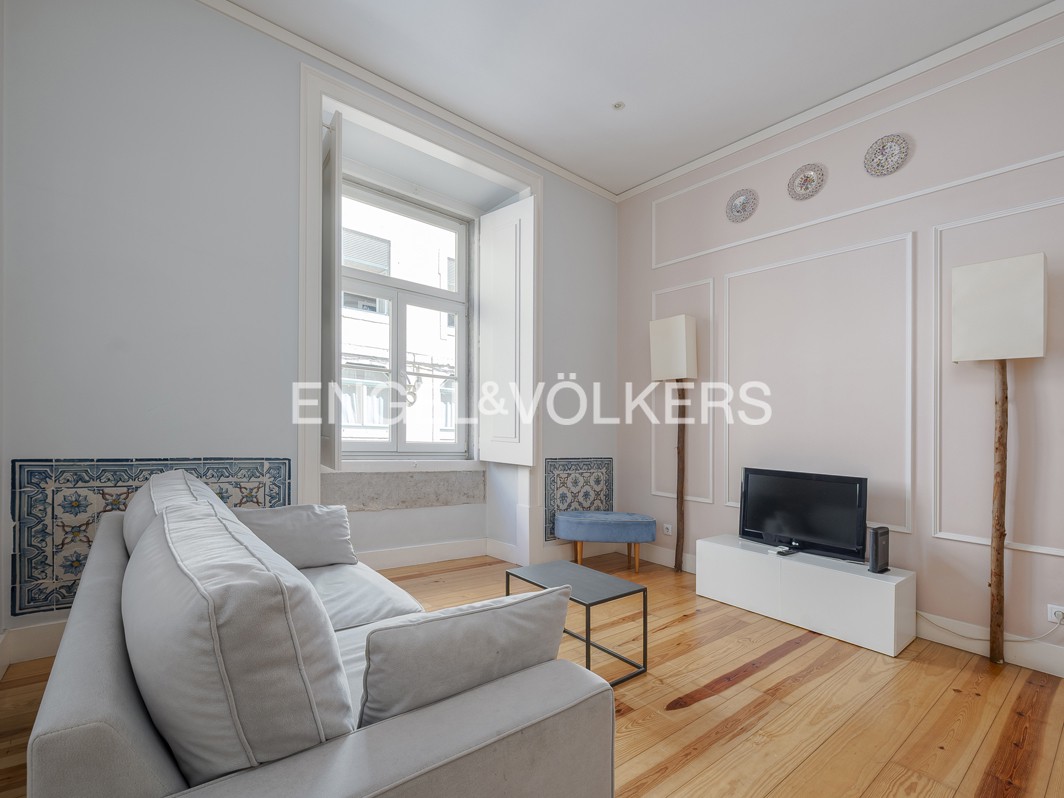 Charming 2 Bedroom Apartment in the iconic centre of Lisbon