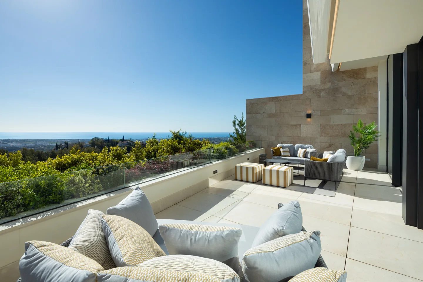 La Quinta Luxury, Exquisite Duplex Apartment with Breathtaking Views