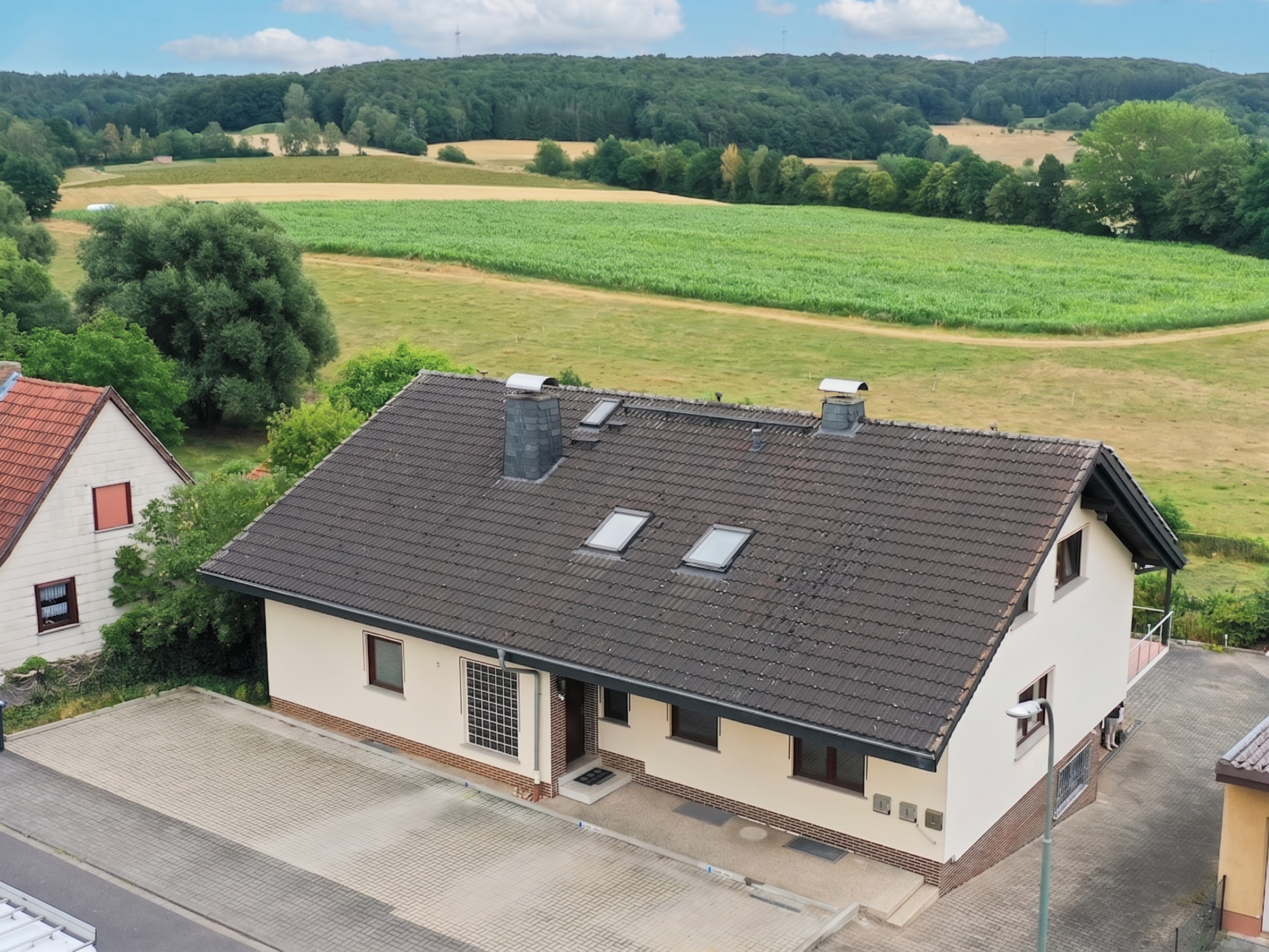 Traumhaftes Wohnen mit Weitblick [AI-modified]