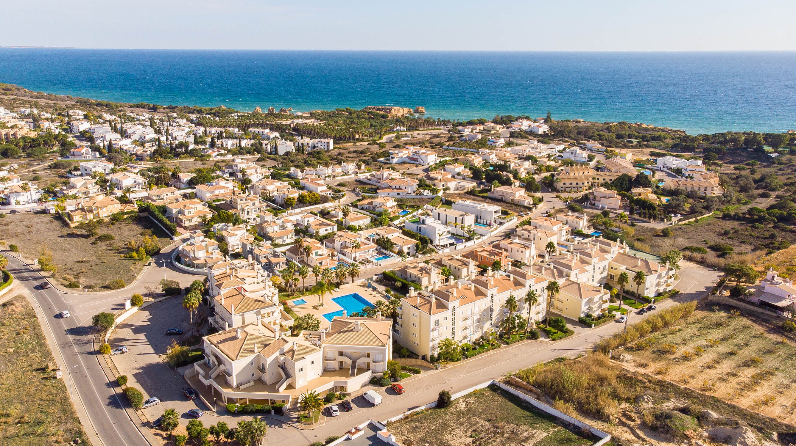 Wunderschönes renoviertes Penthouse mit Meerblick, nur wenige Gehminuten vom Strand entfernt